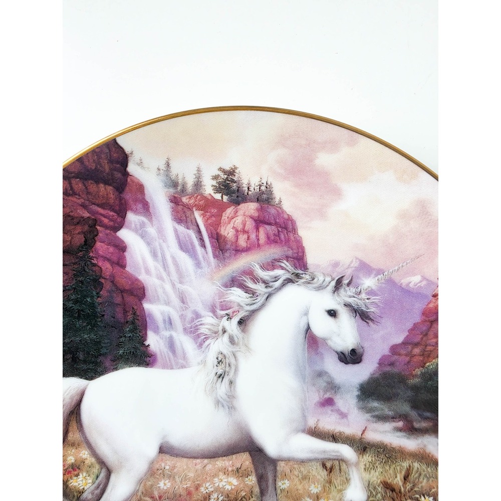 Princeton Gallery Ruth Sanderson Rainbow Valley of the Unicorn Collector Plate - Picture 3 of 9